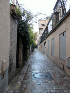 What is it about an alley that can make it look French? I don't care why; I just want to remember it.